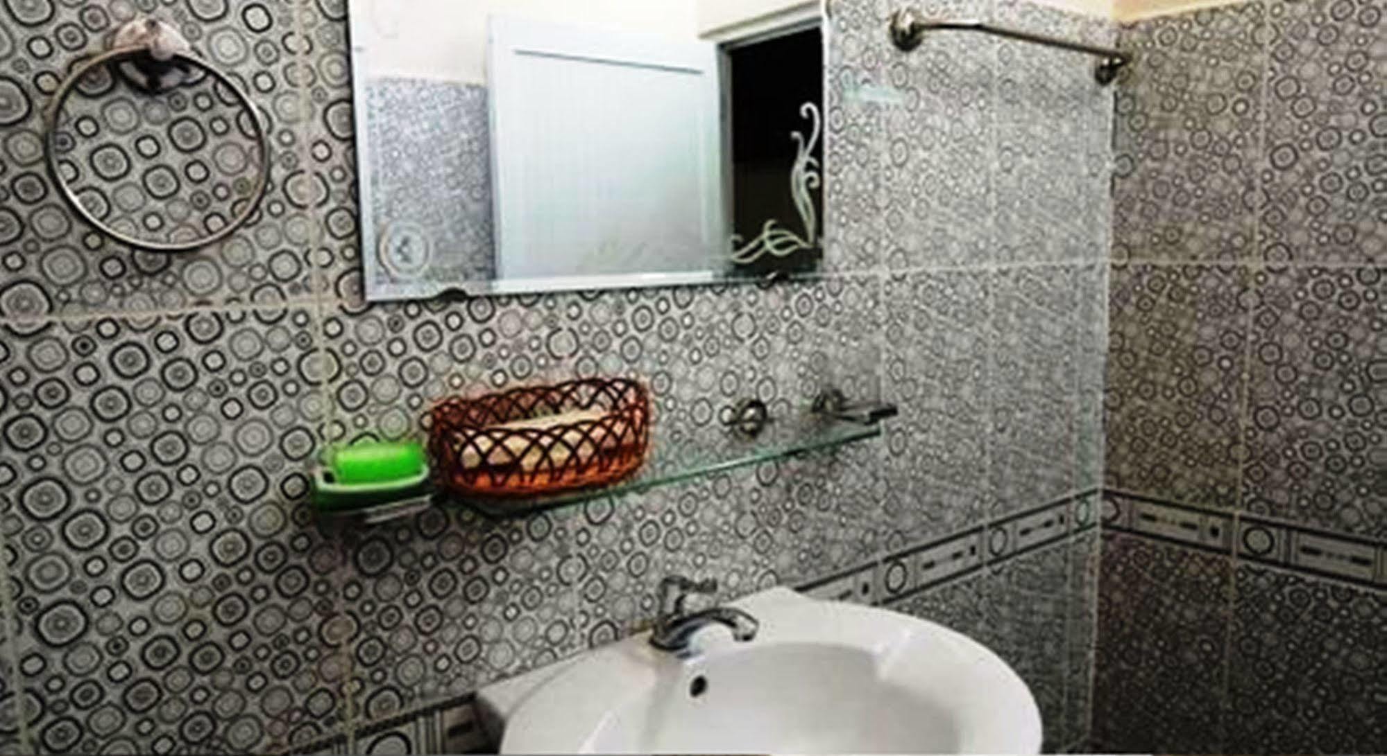 Huong Toan 2 Hotel Phú Quý Zewnętrze zdjęcie