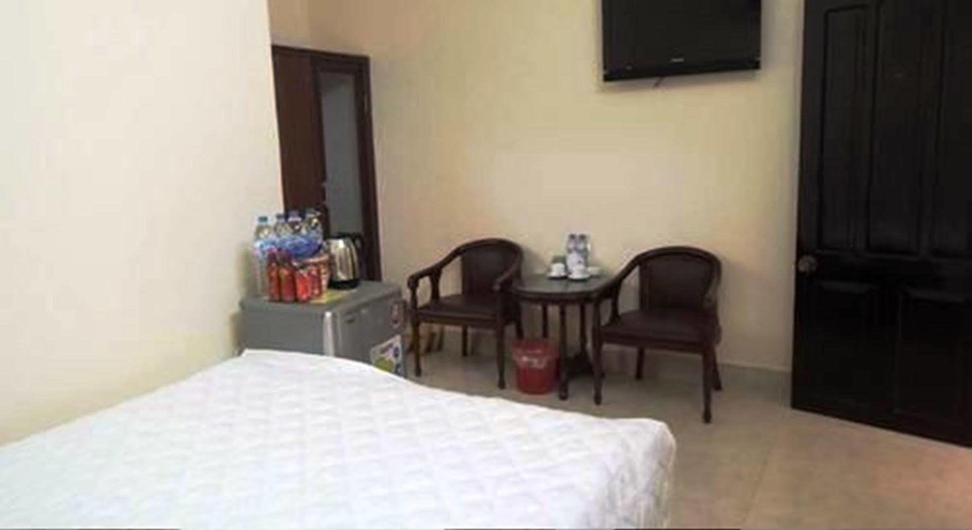 Huong Toan 2 Hotel Phú Quý Zewnętrze zdjęcie